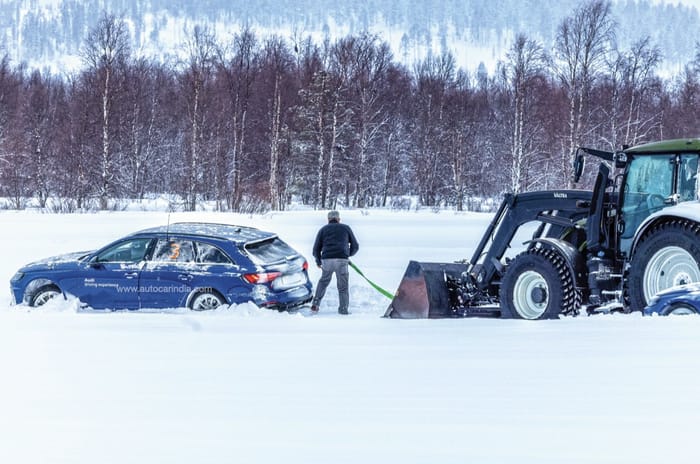 Feature: Dancing on ice in an Audi RS4 Avant 